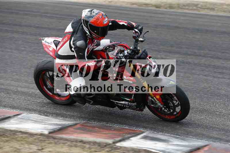 /21 17.06.2026  Ducati Schweiz Track Warmup ADR/Gruppe gruen/41